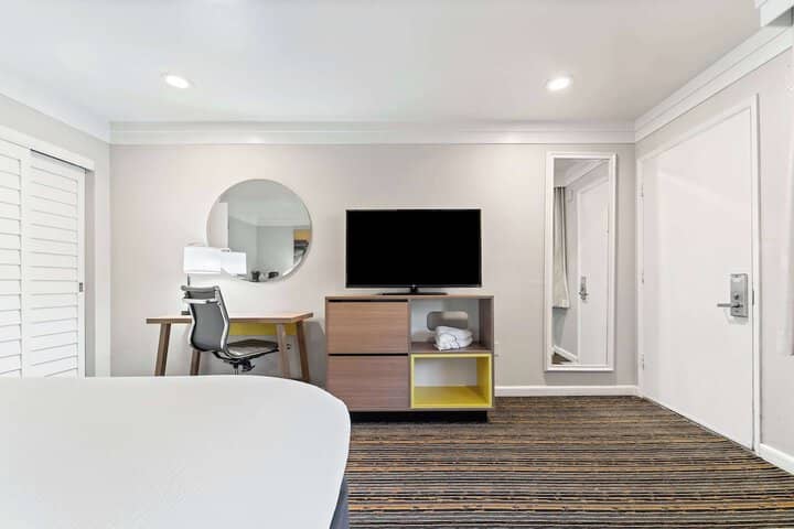 Room 22 of 112