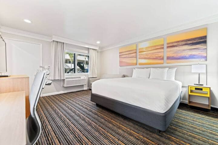 Room 21 of 112