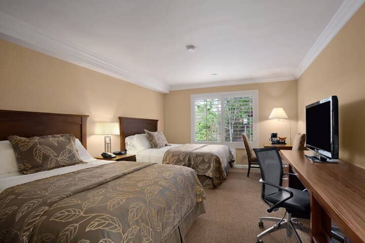 Room 8 of 112